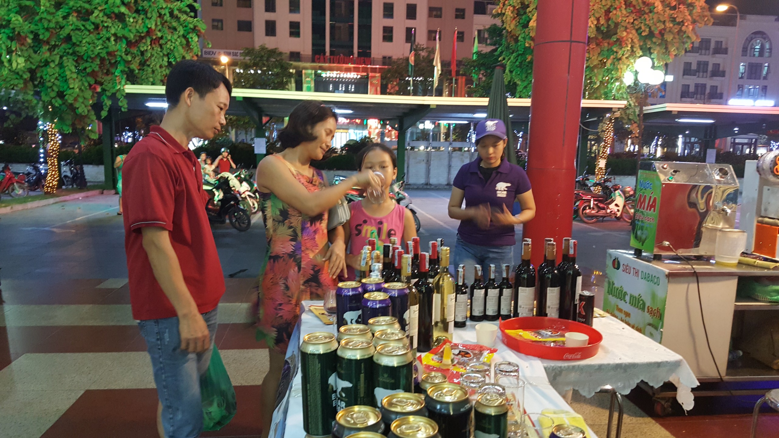 Mid - Autumn Festival At Suppermarket